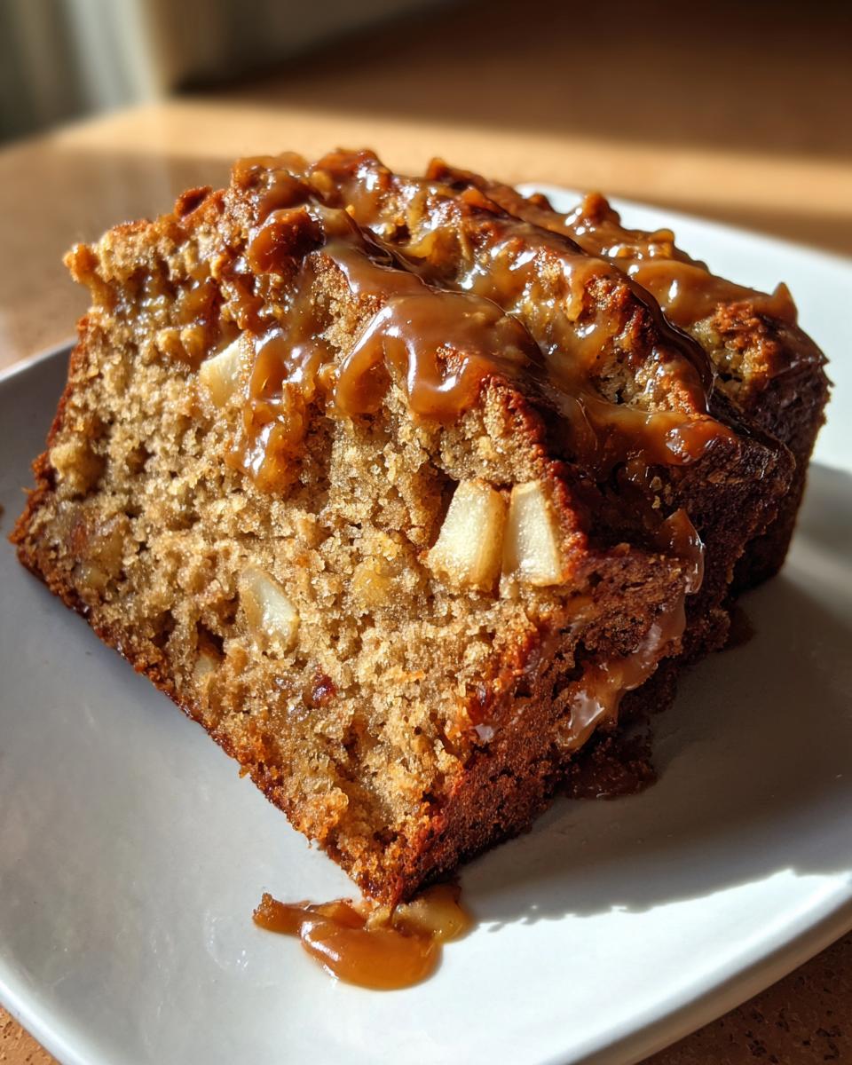 45-Minute Caramel Apple Bread - Irresistible Sweet Spiced Bliss 6 Caramel Apple Bread - detail 2