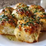 2-Step Garlic Knots Recipe: Irresistibly Buttery & Easy 6 Garlic Knots
