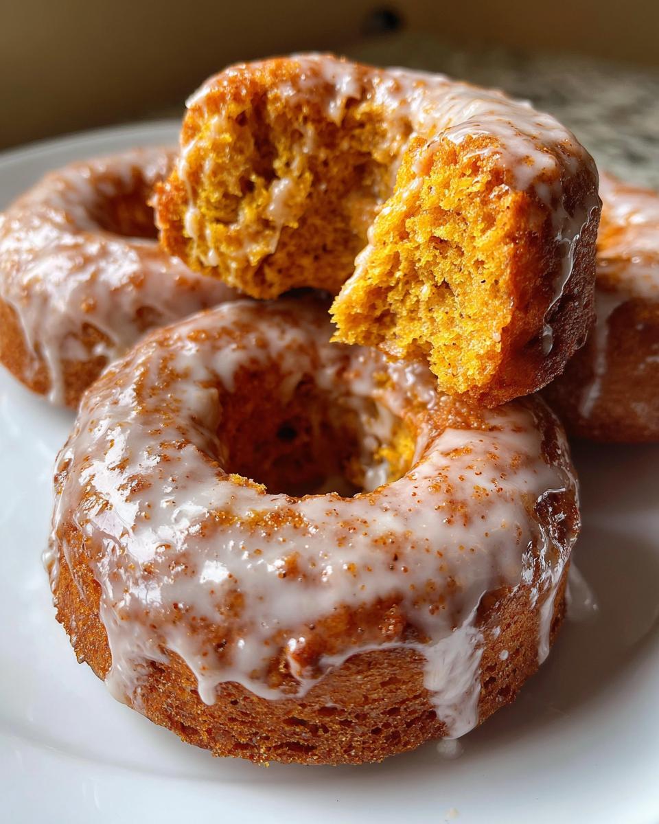 Irresistible Pumpkin Cake Donuts Fried with Cinnamon Glaze 8 Pumpkin Cake Donuts fried with cinnamon glaze - detail 3