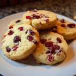 Irresistible Cranberry Shortbread Cookies in 25 Minutes 8 Cranberry Shortbread Cookies