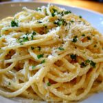 20-Minute Creamy Garlic Parmesan Pasta That Melts Hearts 6 Creamy Garlic Parmesan Pasta