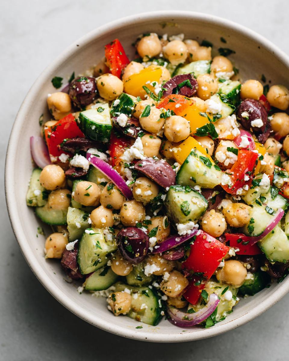 Mediterranean Chickpea Salad - detail 2