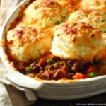 Ground Beef Pot Pie Recipe with Biscuits in 45 Minutes 4 Ground Beef Pot Pie Recipe with Biscuits