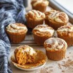 Pumpkin Cheesecake Muffins: Foolproof in 3 Steps 4 Pumpkin Cheesecake Muffins